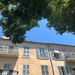 Charming 3 Of 50 M2 Located In * Hyeres