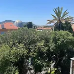 Charming 3 Of 50 M2 Located In * Hyeres
