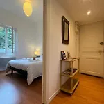 Charming 3 Of 50 M2 Located In * Hyeres