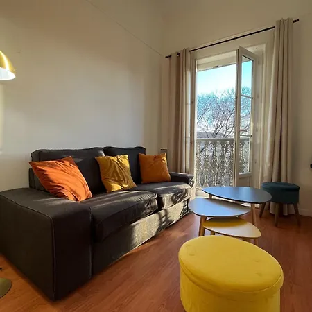 Charming 3 Of 50 M2 Located In Hyères