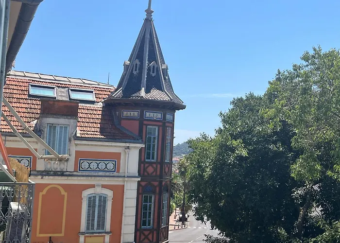 Charming 3 Of 50 M2 Located In Lejlighed