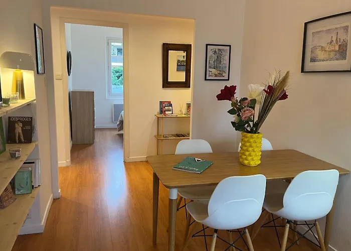 Lejlighed Charming 3 Of 50 M2 Located In Hyères